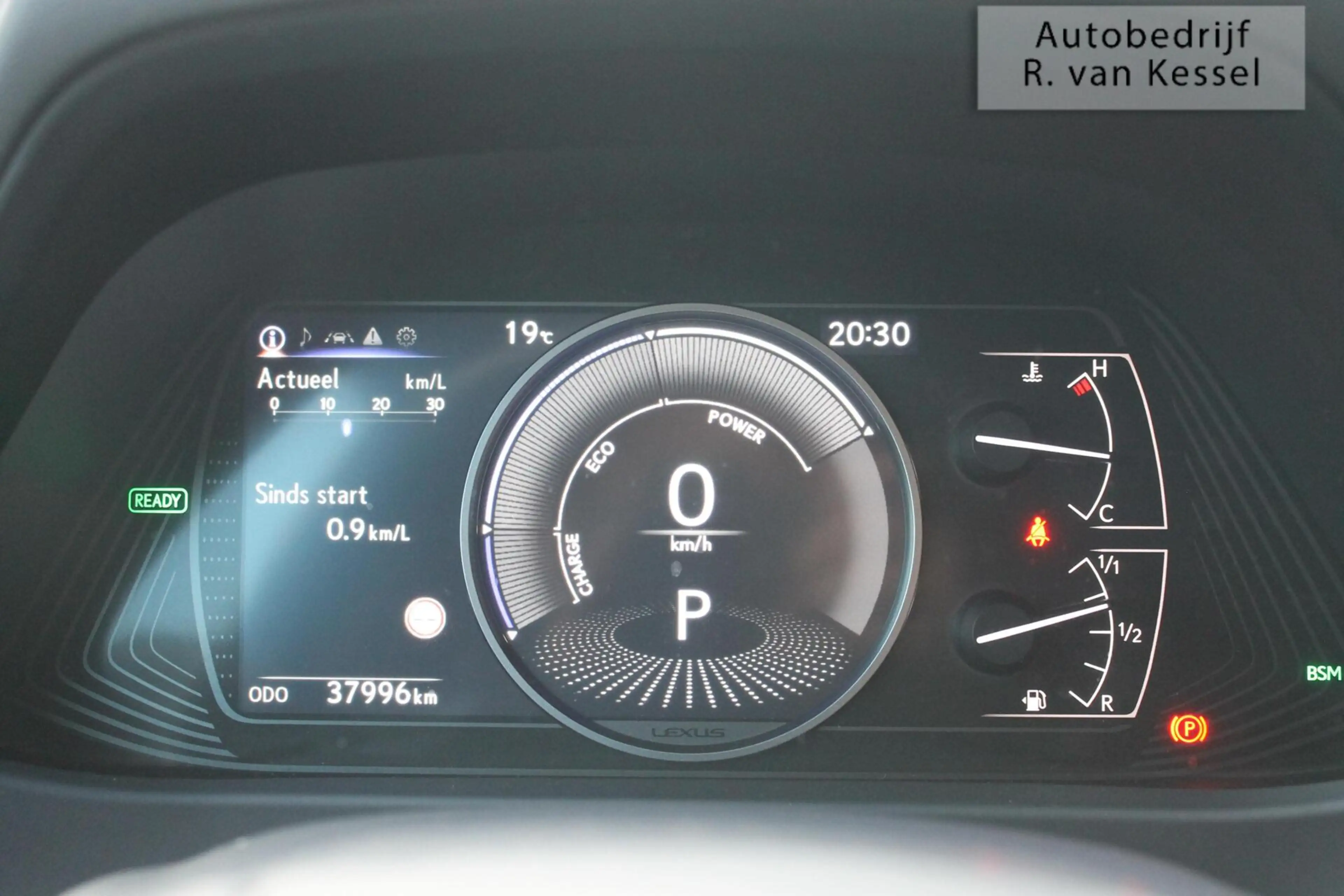 Lexus UX 250h Preference Line I Origineel Nederlandse Lexus van — photo 26