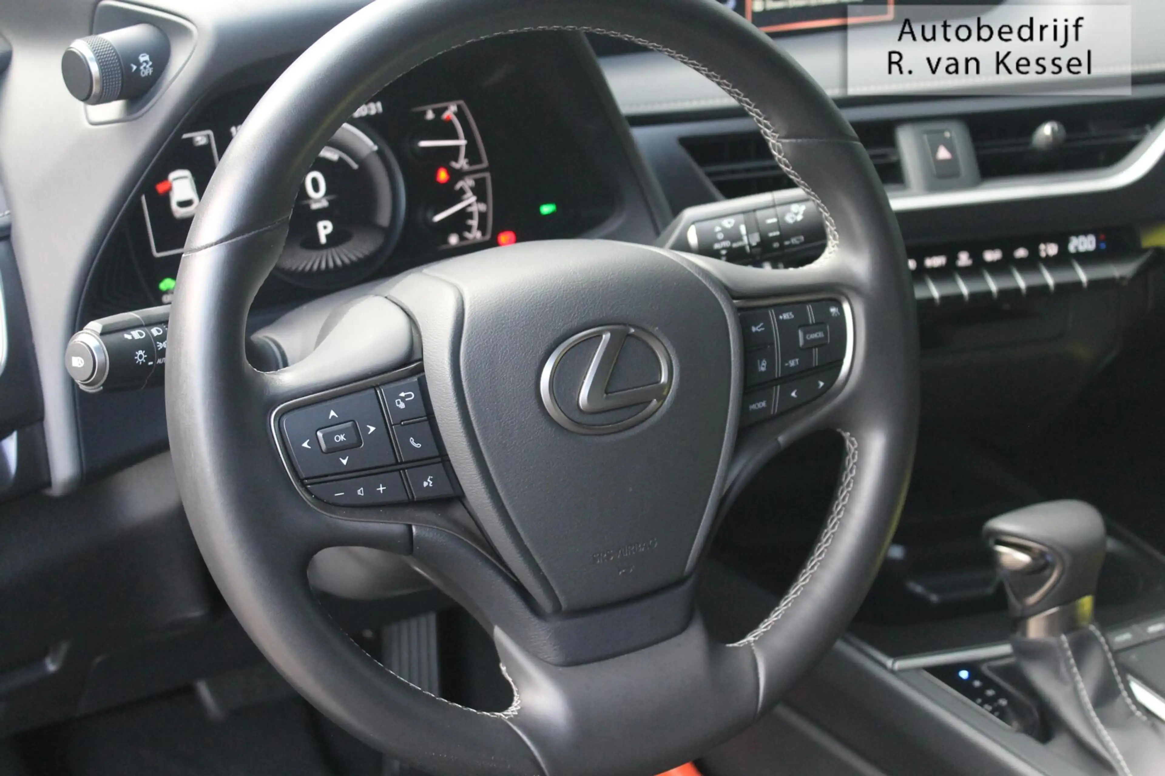 Lexus UX 250h Preference Line I Origineel Nederlandse Lexus van — photo 21