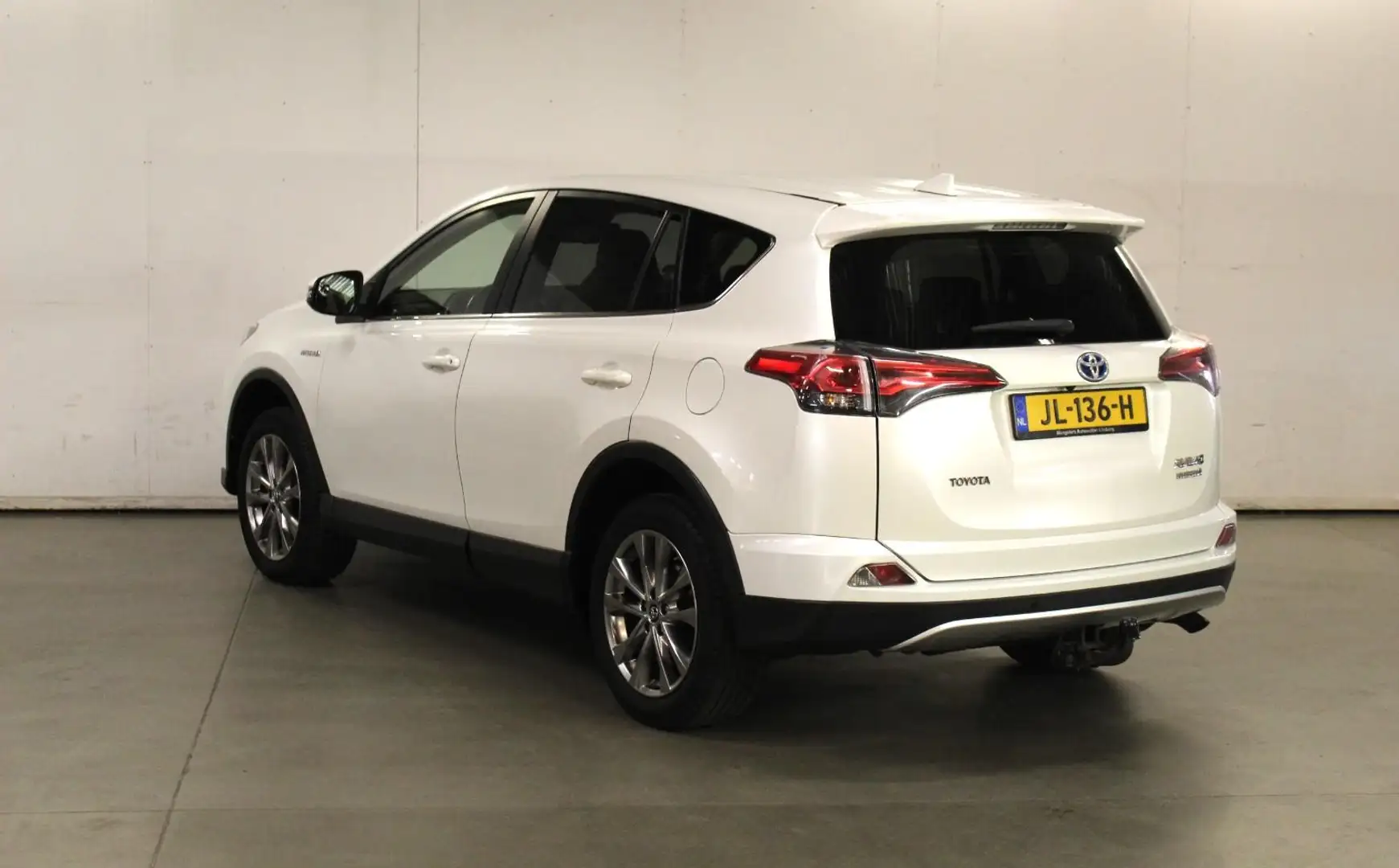 Toyota RAV 4 2.5 Hybrid AWD Style Blanc - 2
