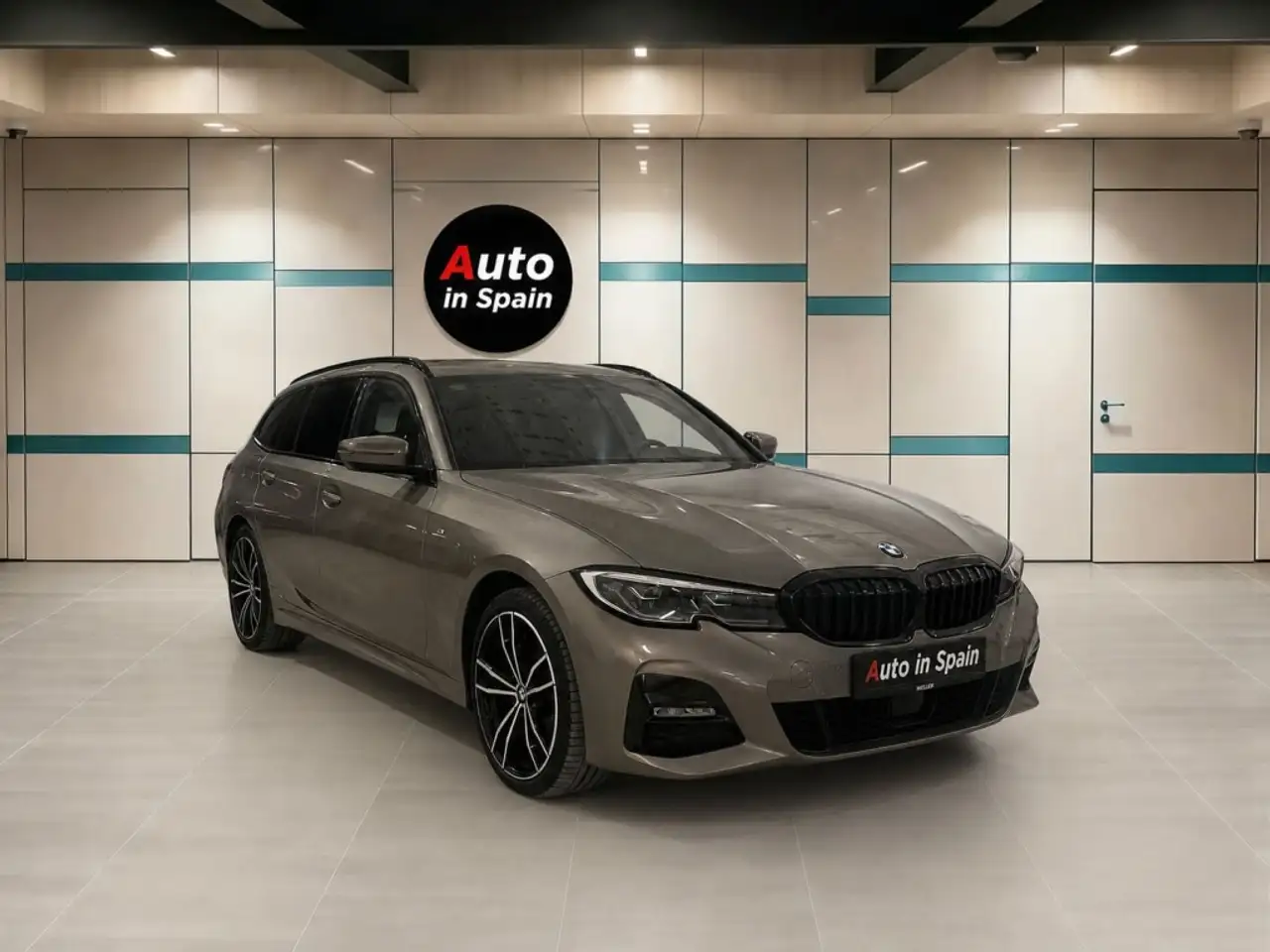 BMW 330