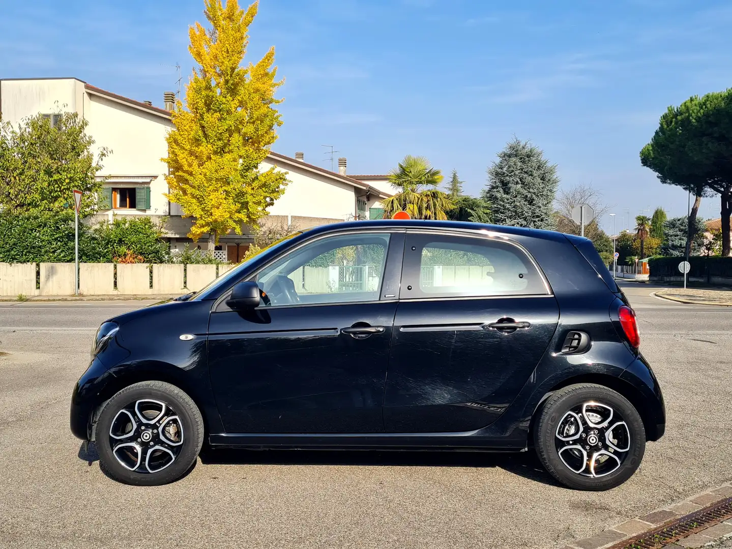 smart forFour 1.0 Passion 71 CV Automatica Nero - 2