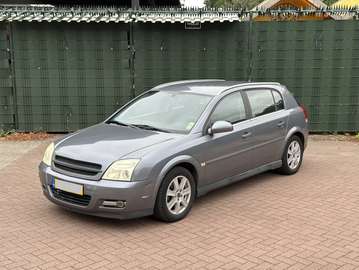 Opel Signum 2.2 Ruime en comfortabele gezinsauto
