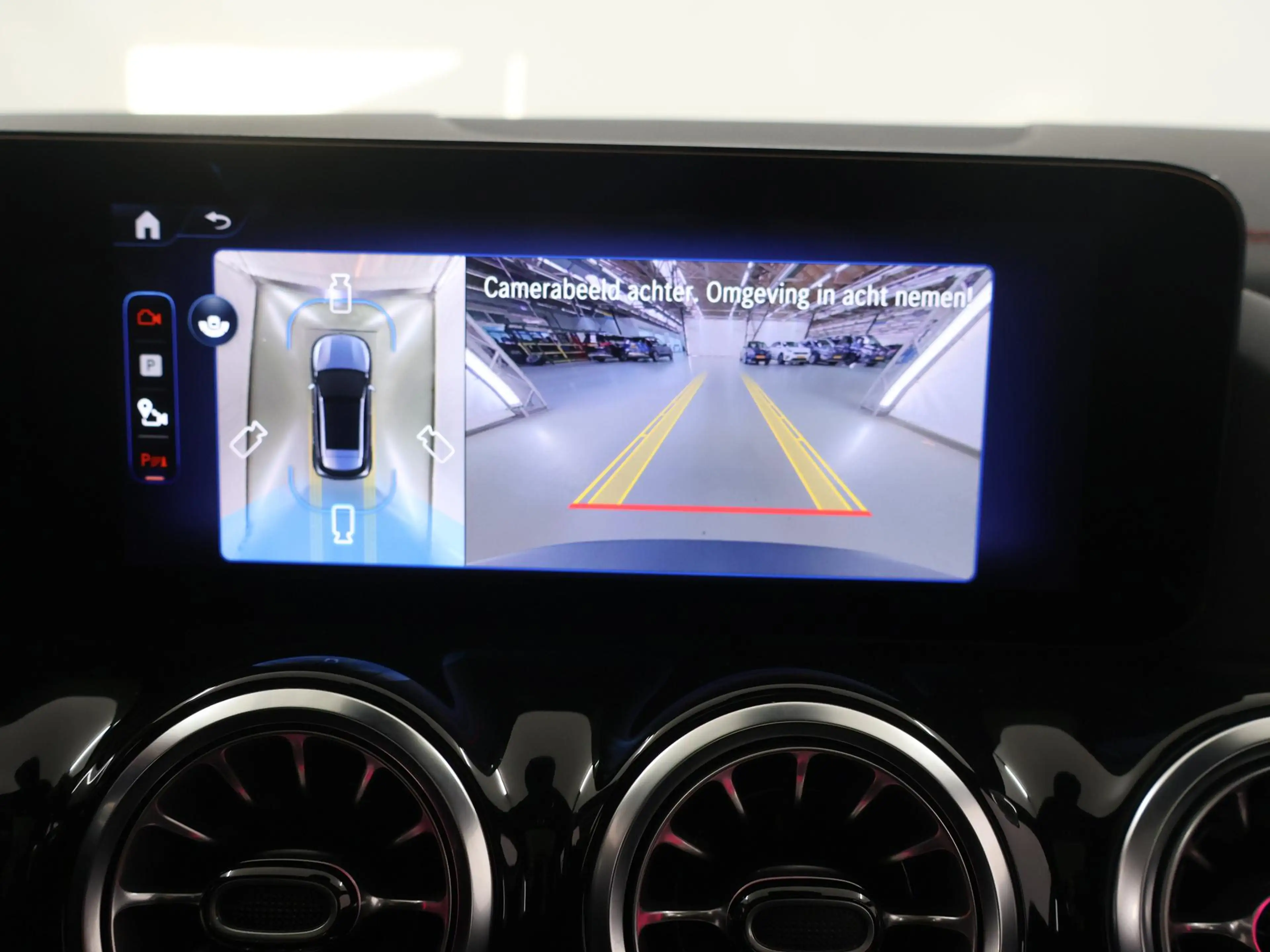 Mercedes-Benz EQA 250 250+ Business Solution AMG 71 kWh | Night | 20" M — photo 14