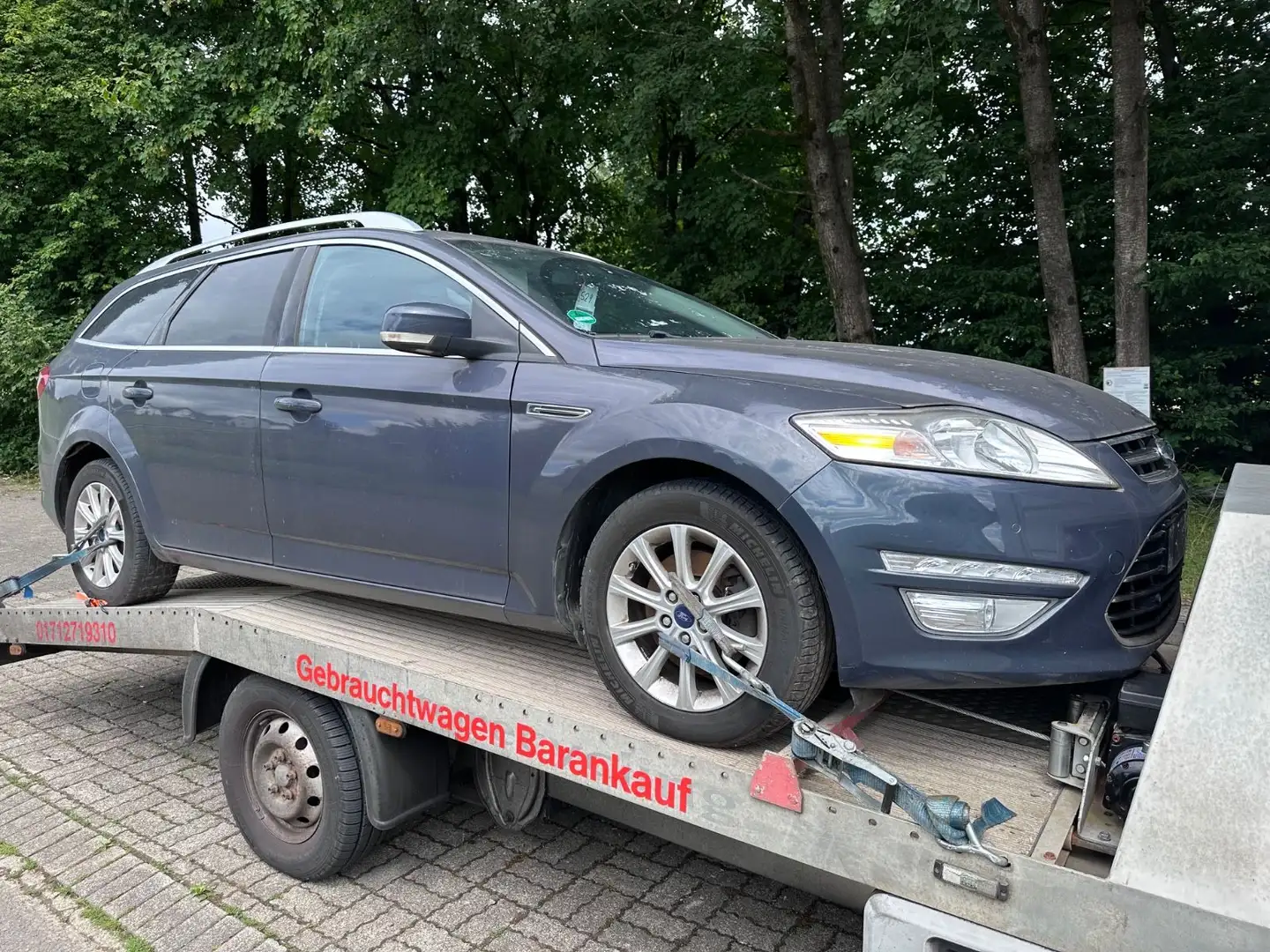 Ford Mondeo Turnier Titanium  Automatik MOTORSCHADEN Grau - 1