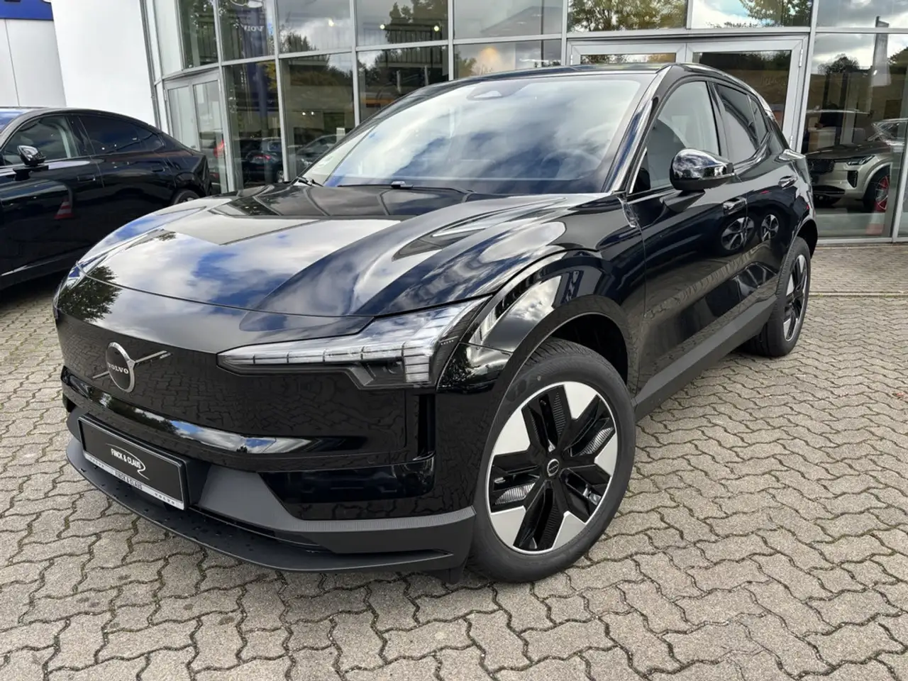 Volvo EX30