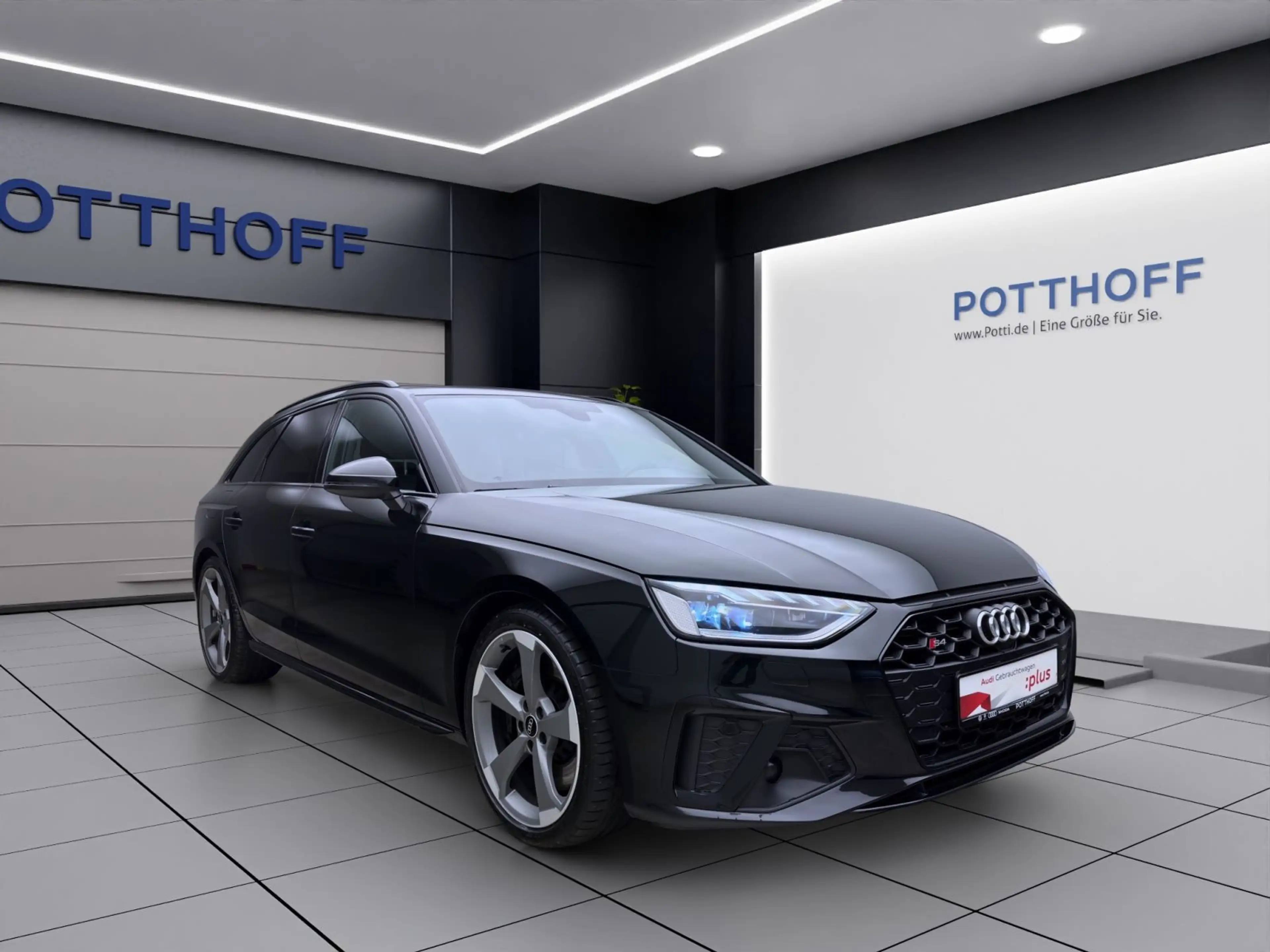 Audi S4 Q PANO NAVI VIRTUAL SITZHZG PDC — photo 7
