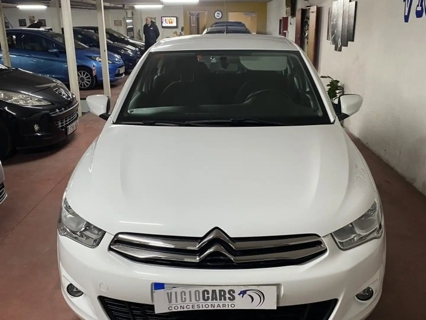 Citroen C-Elysée 1.2 PureTech Seduction 82 Weiß - 2