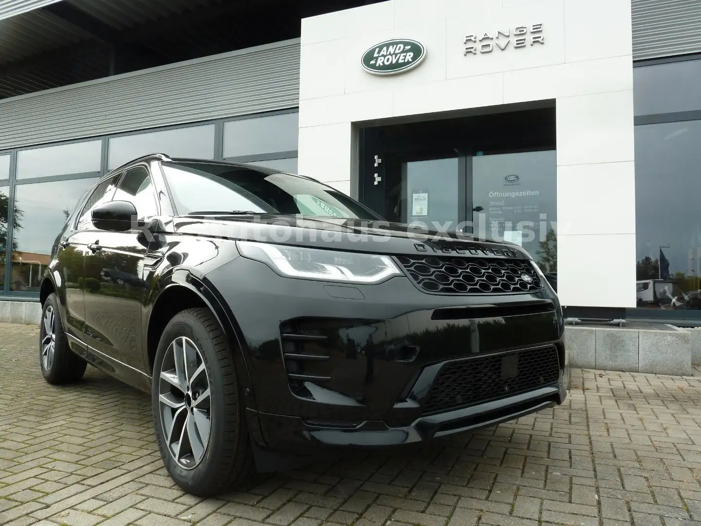 Land Rover Discovery Sport P300e R-Dyn.SE Pano AHK ACC MY24 Schwarz - 1