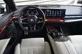 BMW i5 Sedan eDrive40 M sport / Travel Pack / Trekhaak / Grijs - thumbnail 25