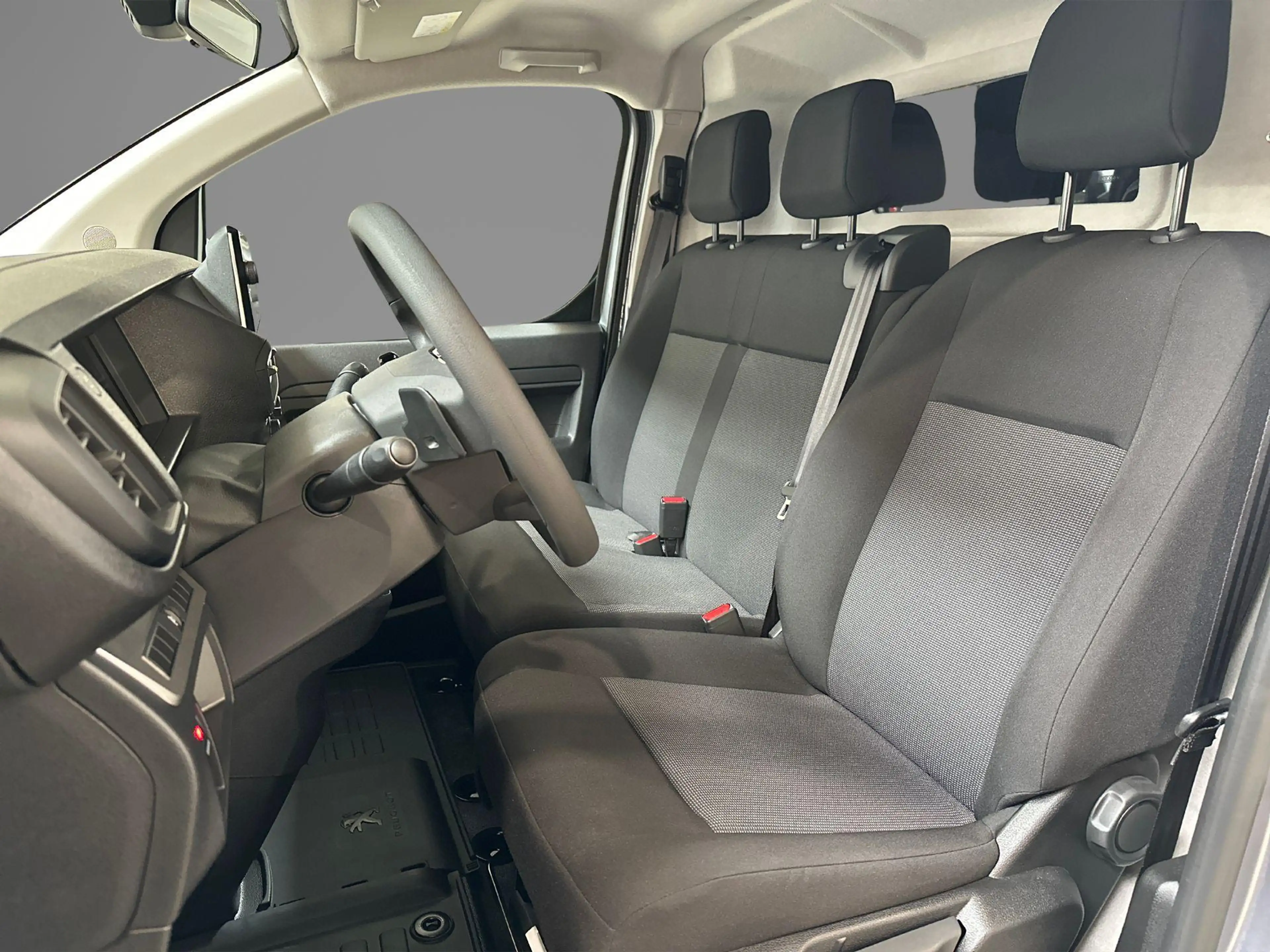 Peugeot e-Expert EV L2 75 kWh | Demo | Navigatie | Houten afwerking — photo 9
