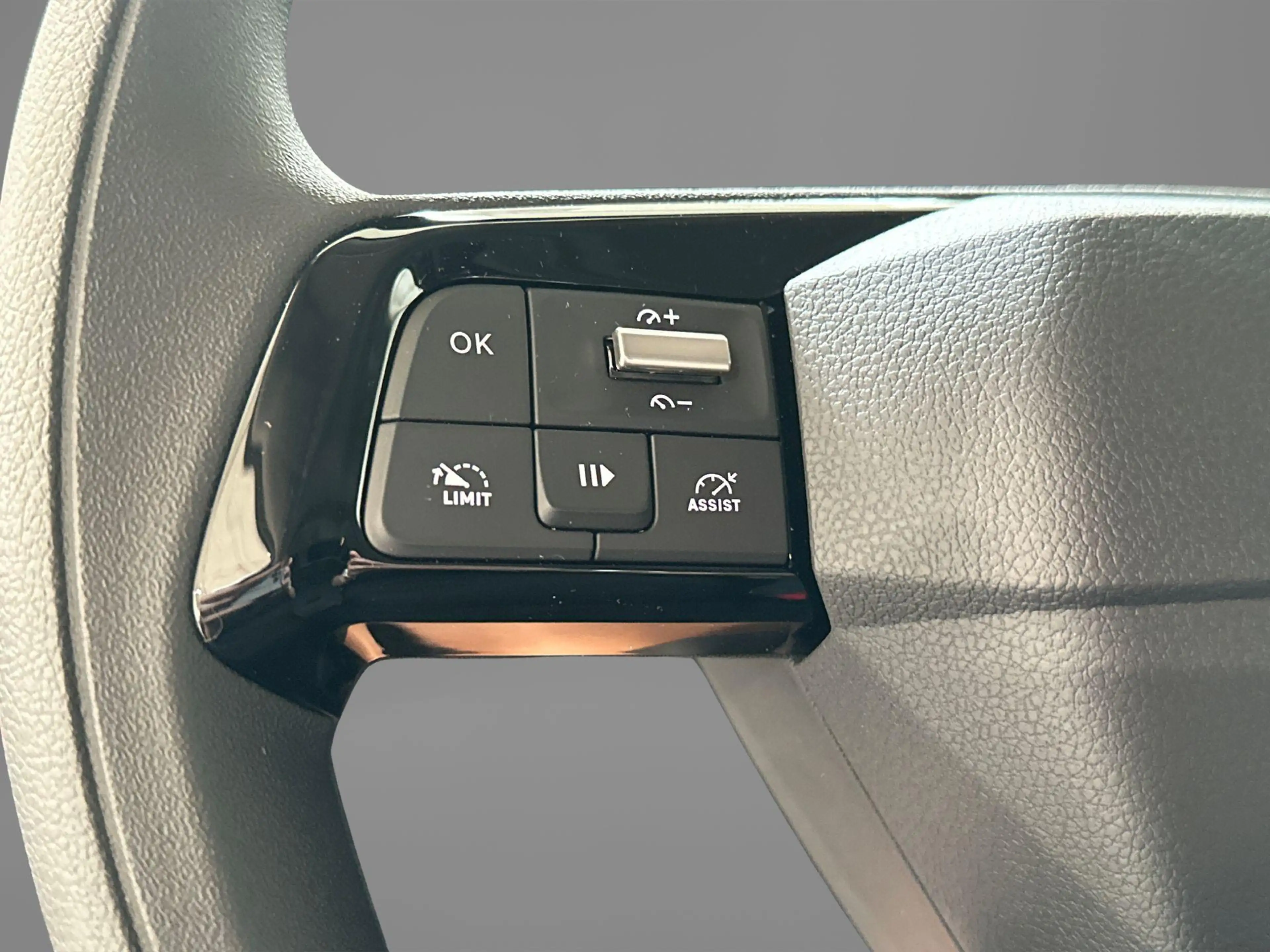 Peugeot e-Expert EV L2 75 kWh | Demo | Navigatie | Houten afwerking — photo 15