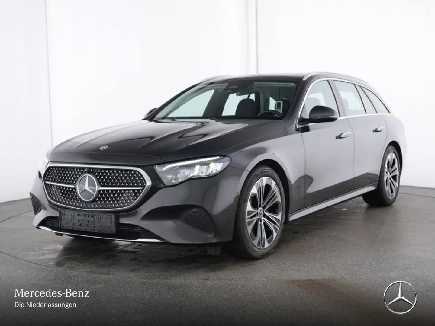 Mercedes-Benz E 200 T Avantgarde Pano Distr. LED Kamera PTS 9G Grau - 2