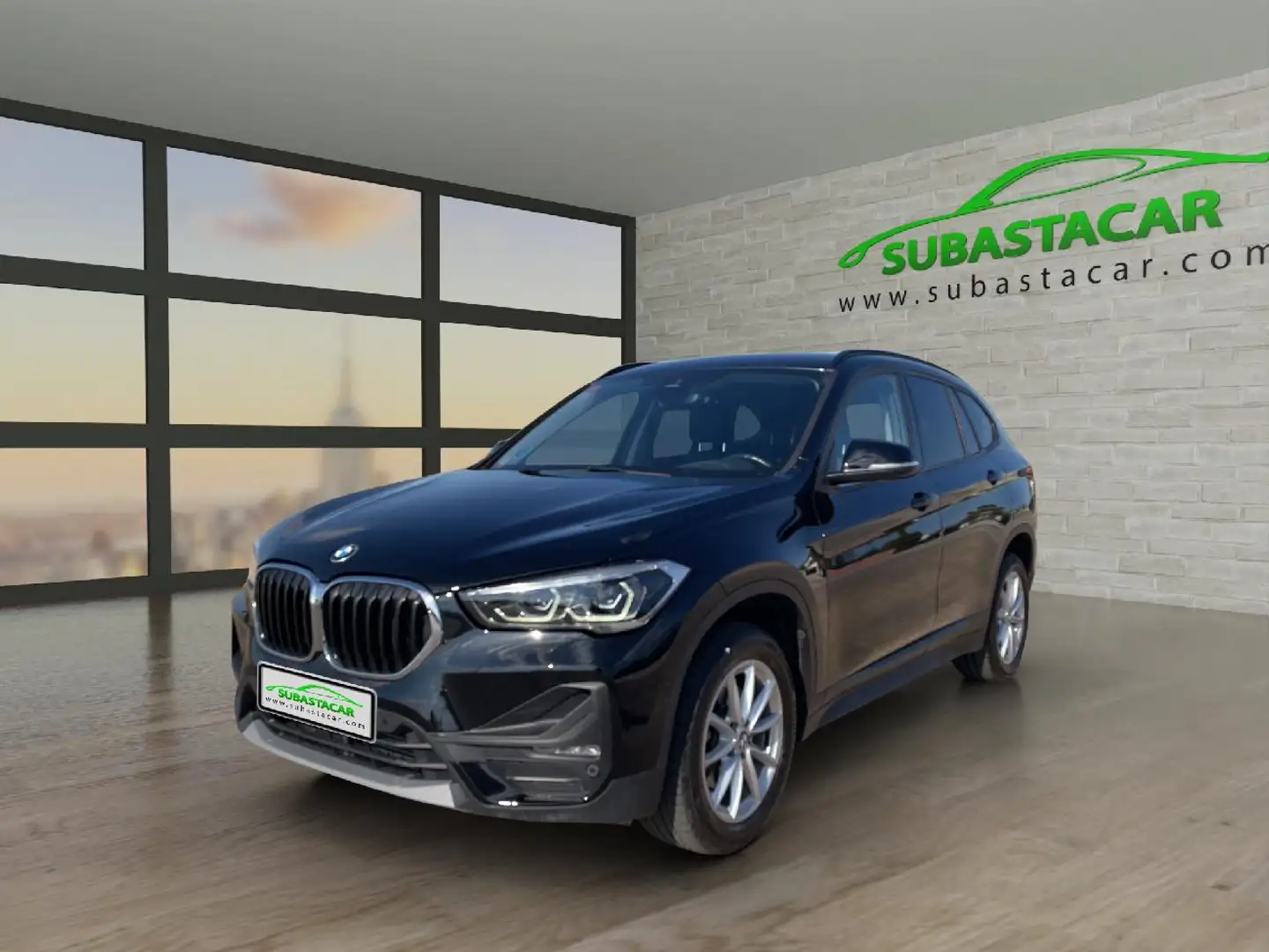 BMW X1 sDrive 18dA Corporate Noir - 1