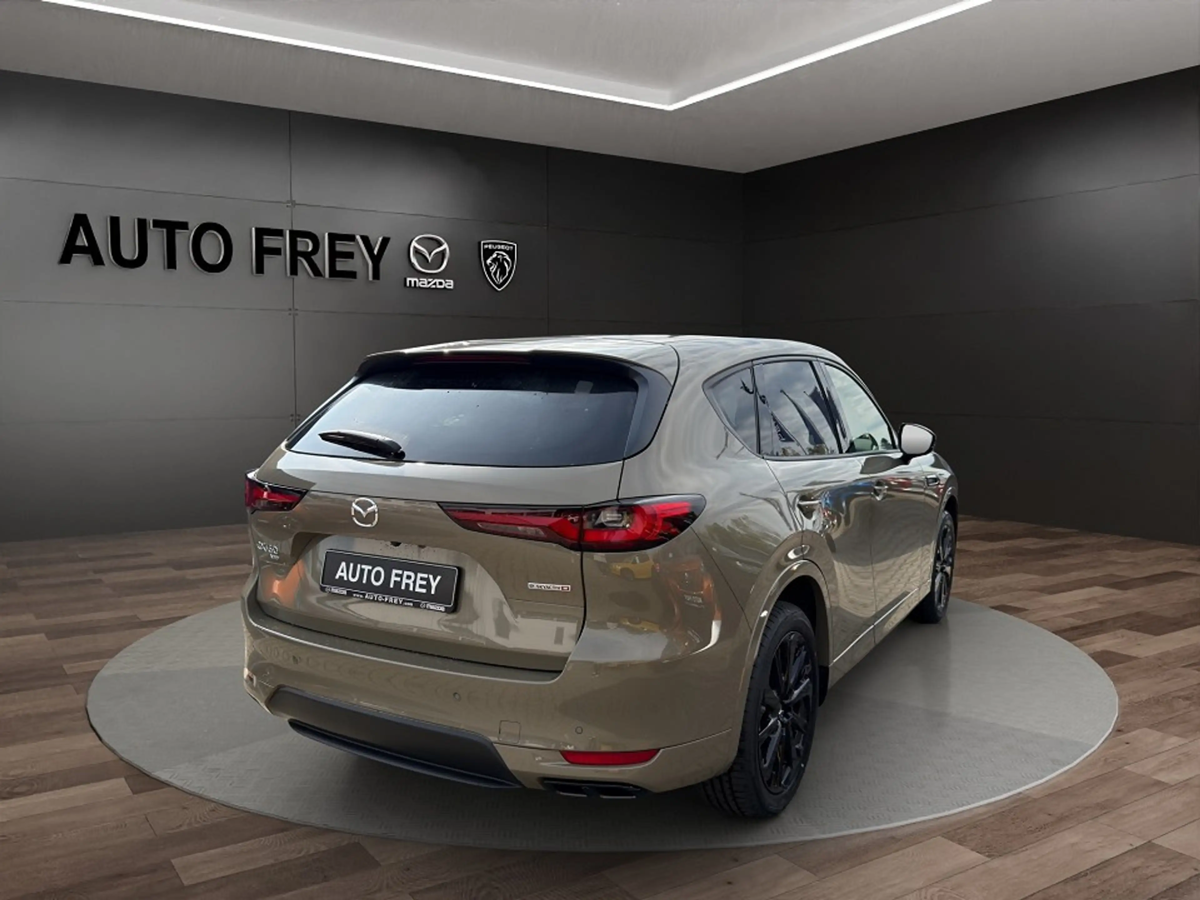 Mazda CX-60 3.3L e-SKYACTIV D 254ps AWD Homura Plus — photo 3