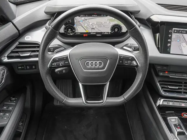 Audi e-tron GT view 11
