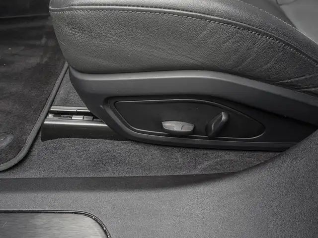 Audi e-tron GT view 15