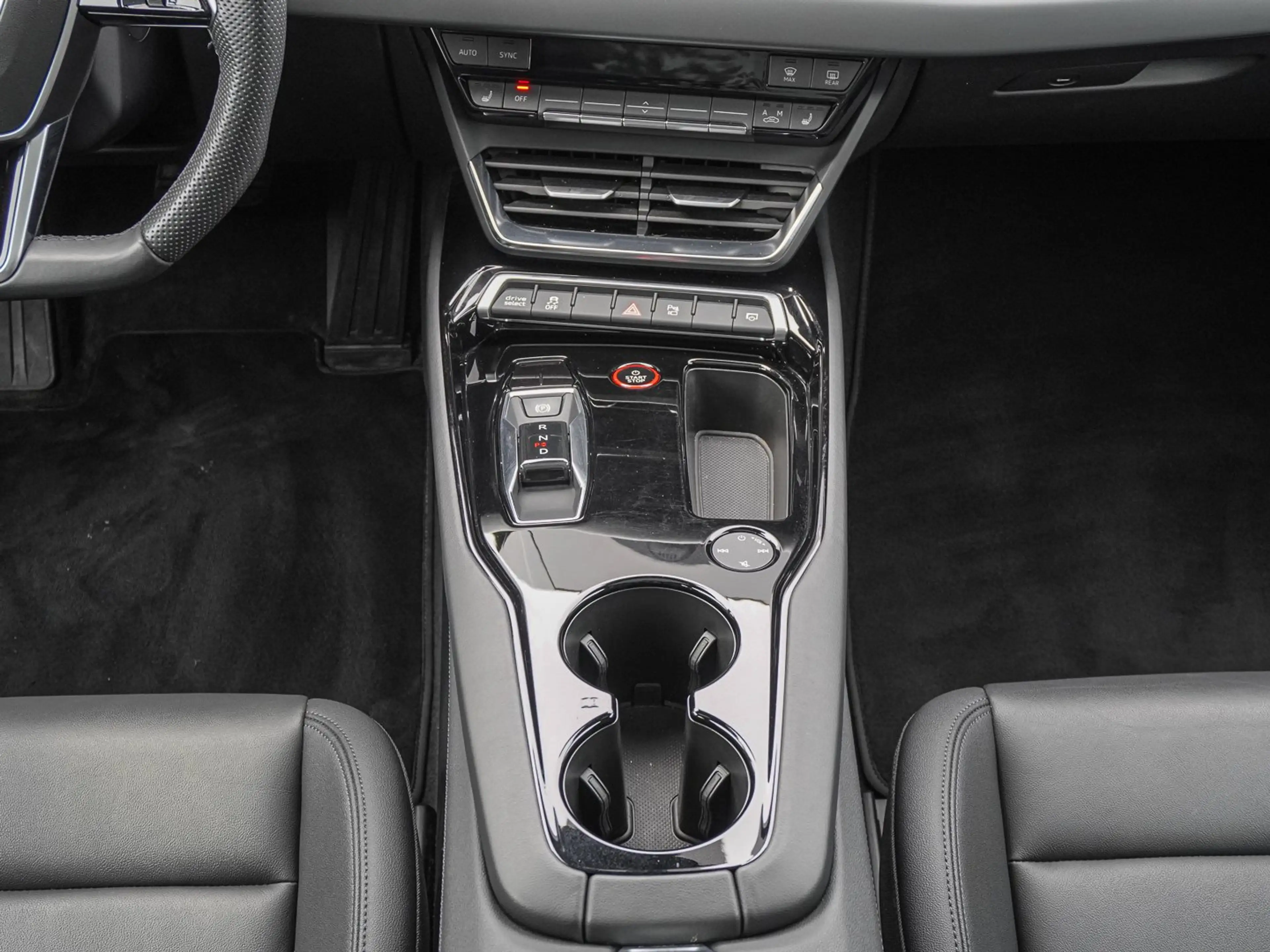 Audi e-tron GT quattro HEAD-UP B&O 360-KAMERA PANO — photo 14