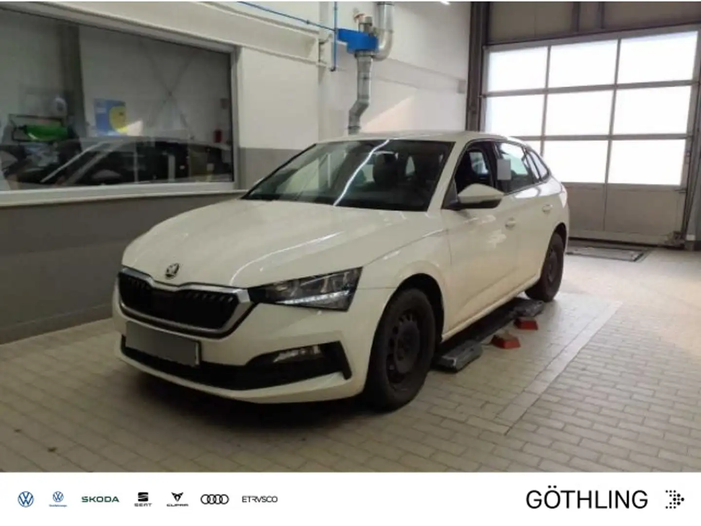 Skoda Scala 1.0 TSI Active OPF *EPH hi*SHZ*CarPlay*Lan Weiß - 1