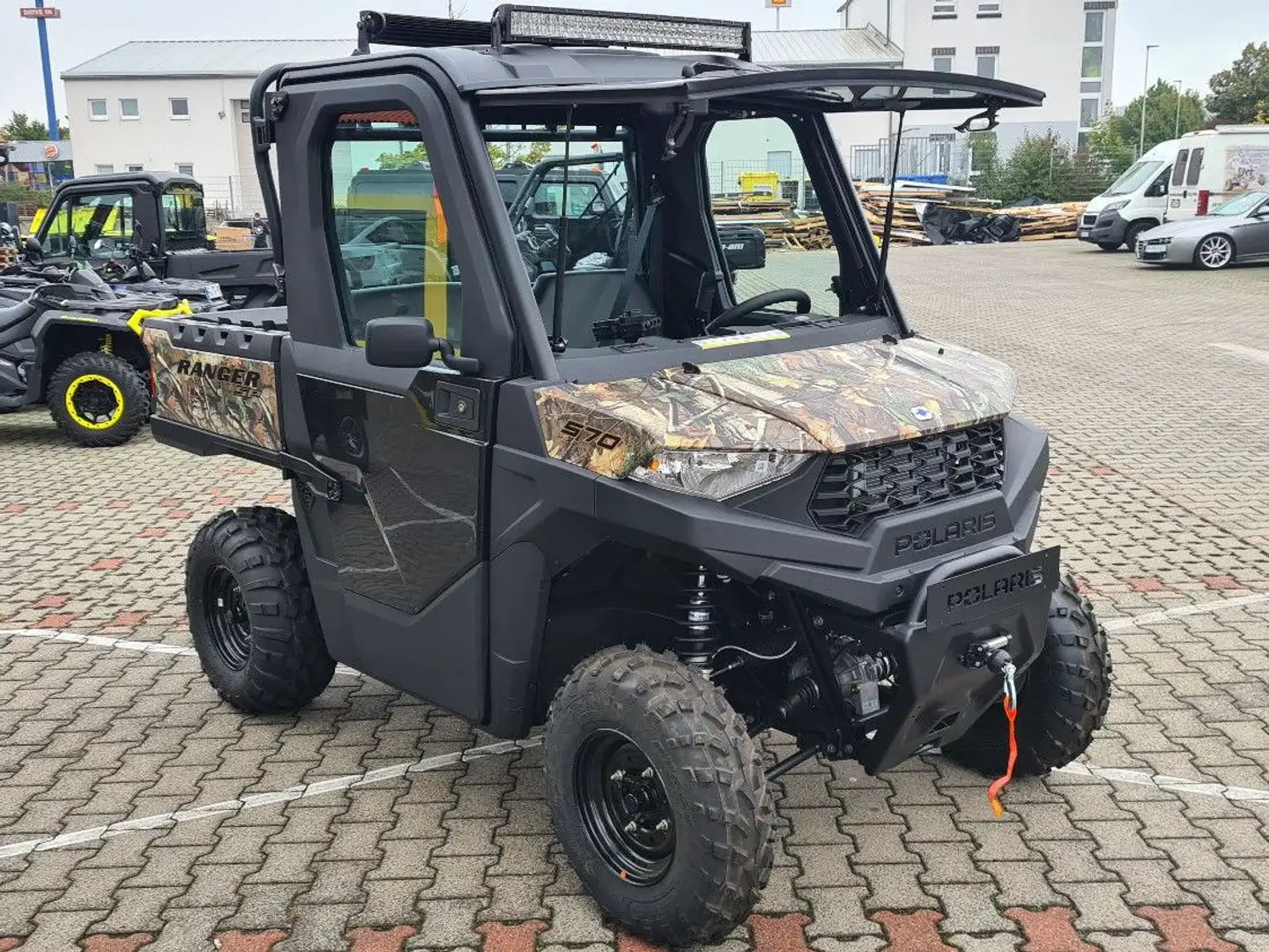 Polaris Ranger 570 EPS Hunter Edition mit LOF Zulassung - 1