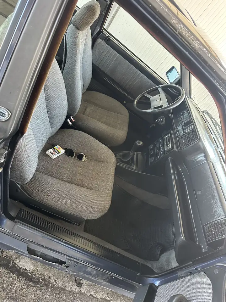 Lancia Delta 1.5 LX, foto 3