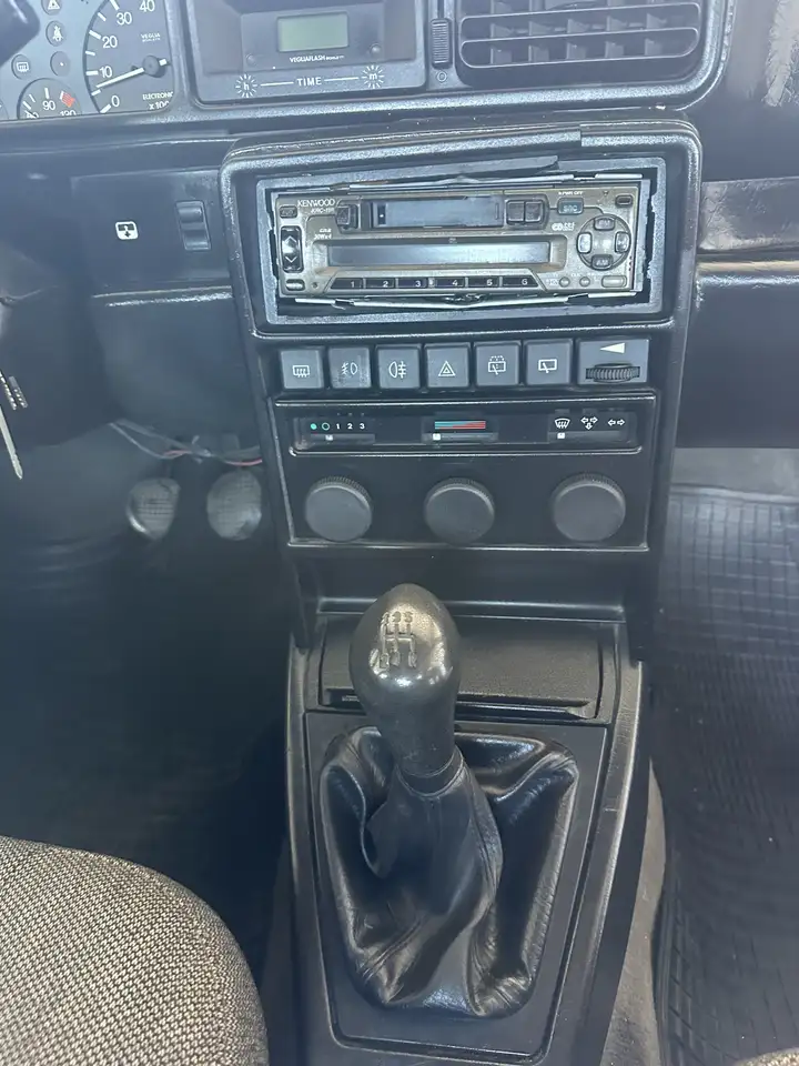 Lancia Delta 1.5 LX, foto 5