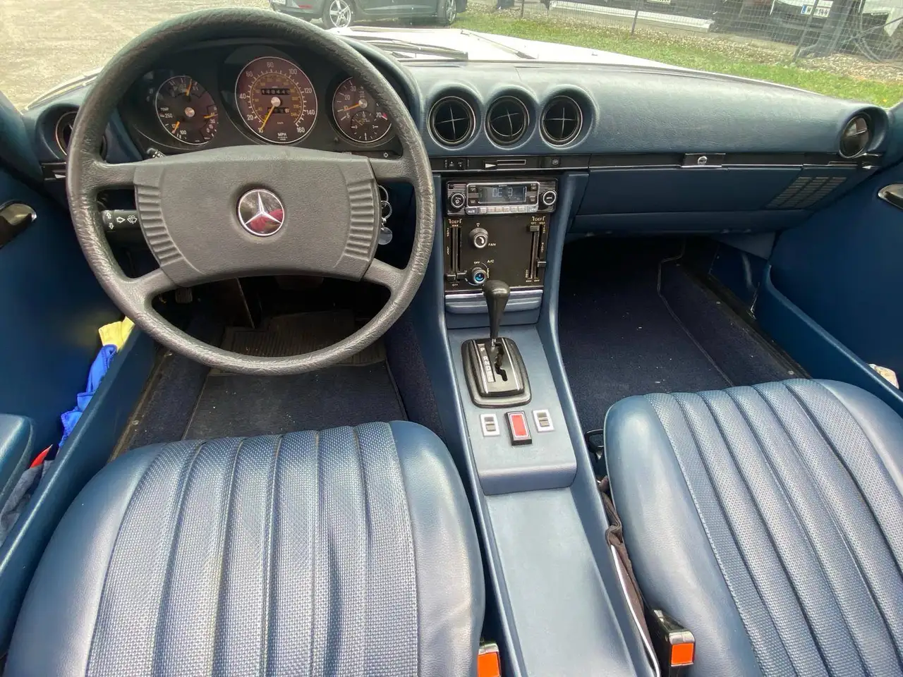 Mercedes-Benz 450, foto 11