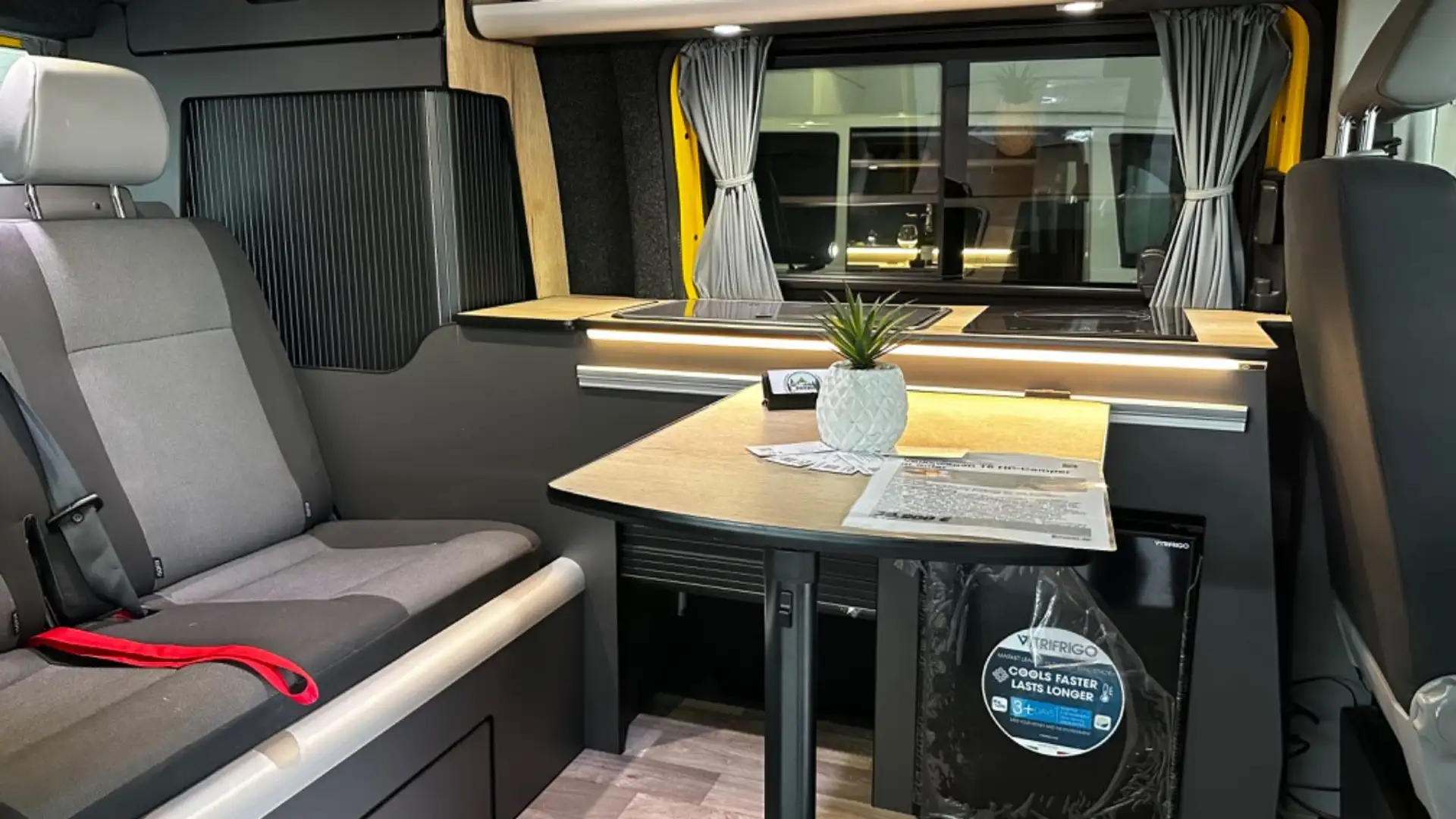 Volkswagen T5 HP - Camper 4 Sitzplätze Gelb - 2