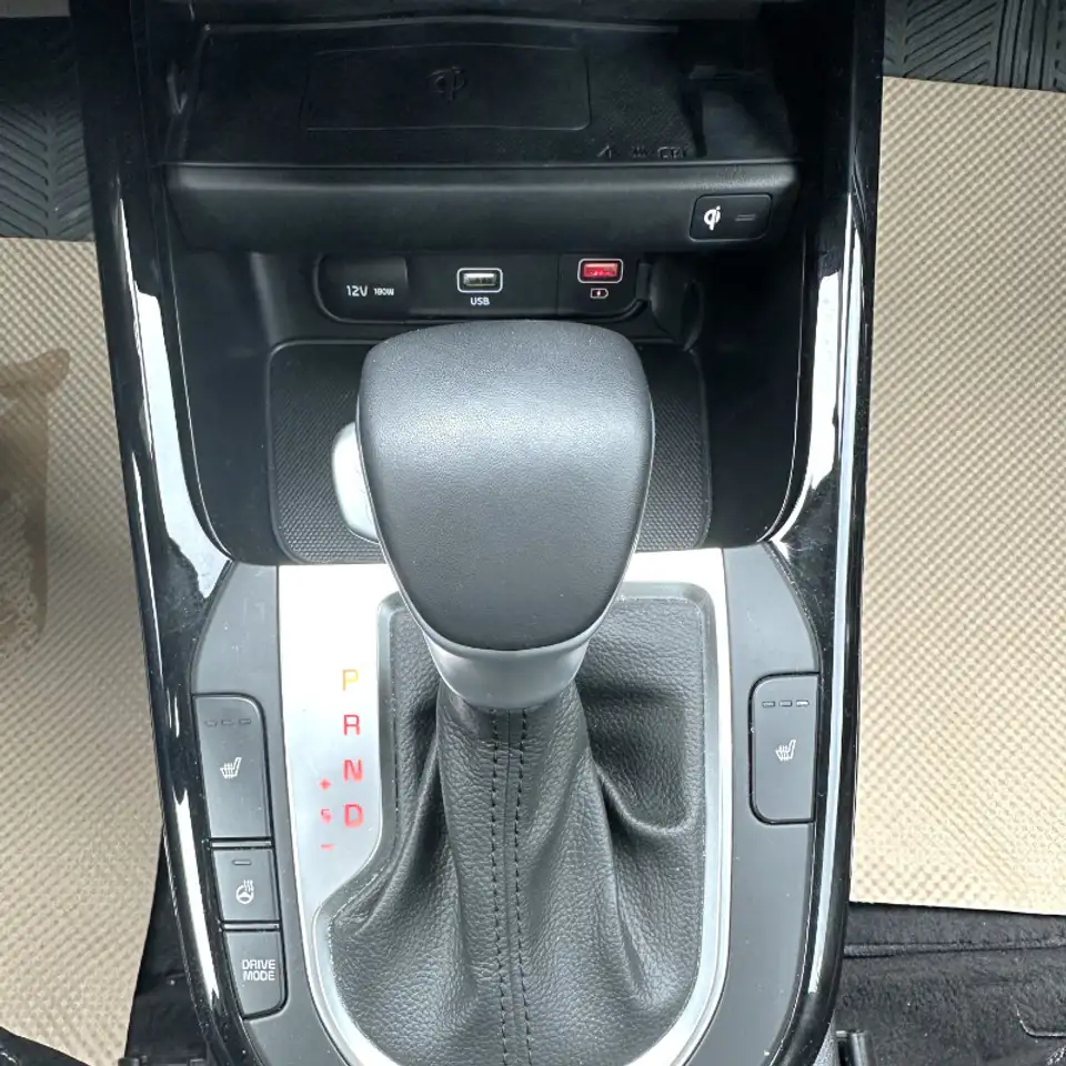 Kia Forte снимка Kia Forte