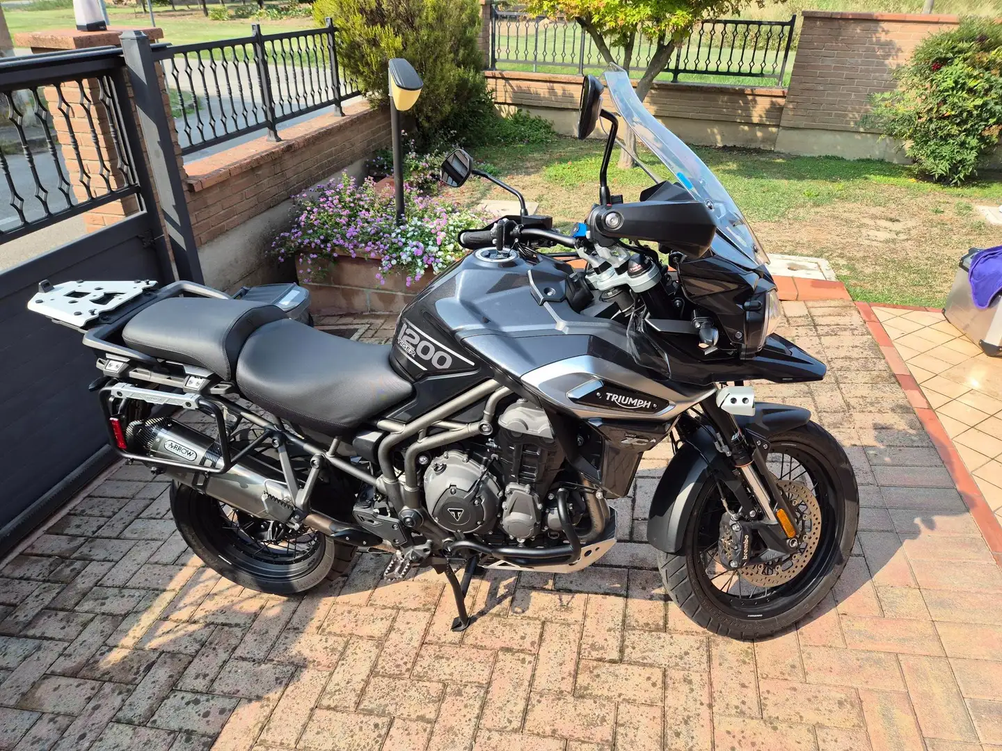 Triumph Tiger 1200 xca Czarny - 2