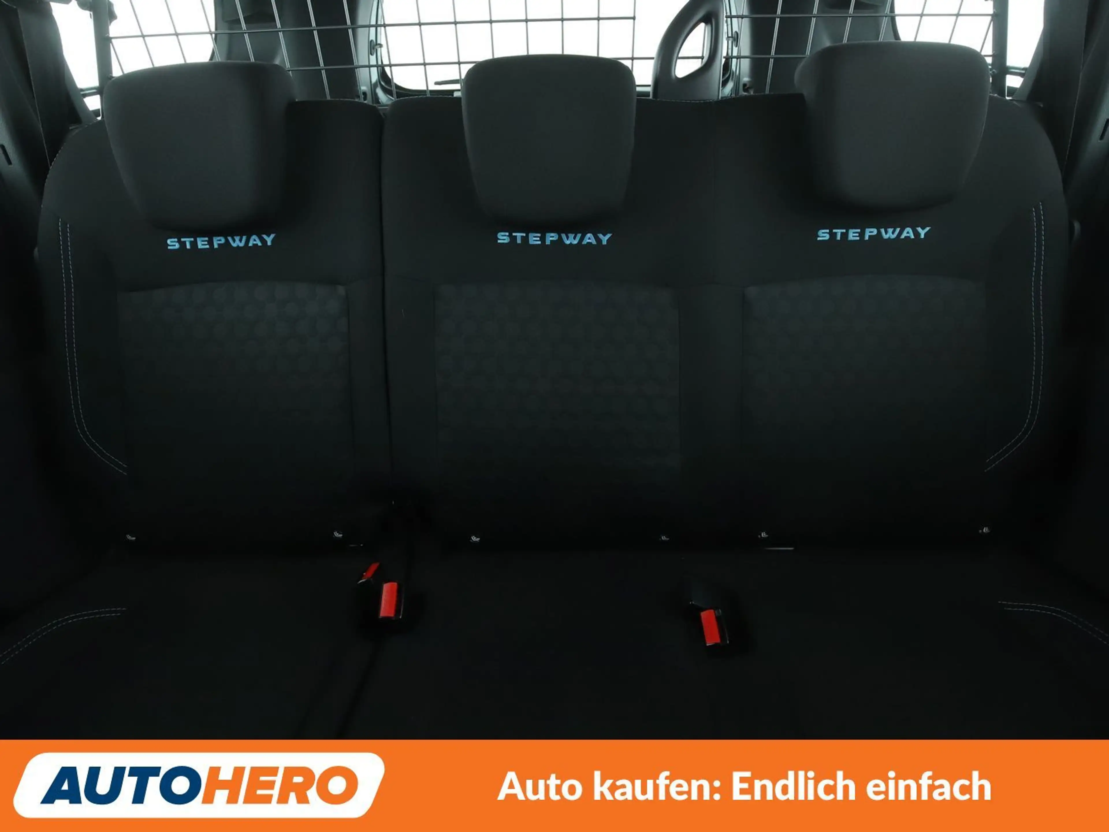 Dacia Lodgy 1.2 TCe Stepway — photo 15