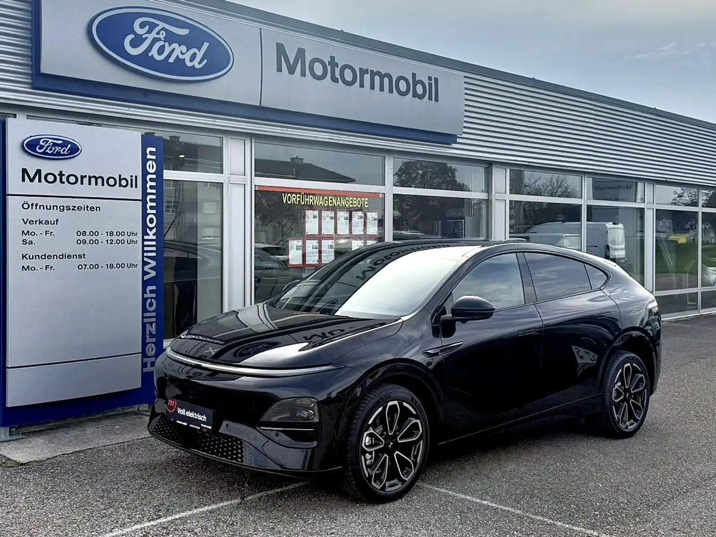 Xpeng G6 Performance AWD Schwarz - 1