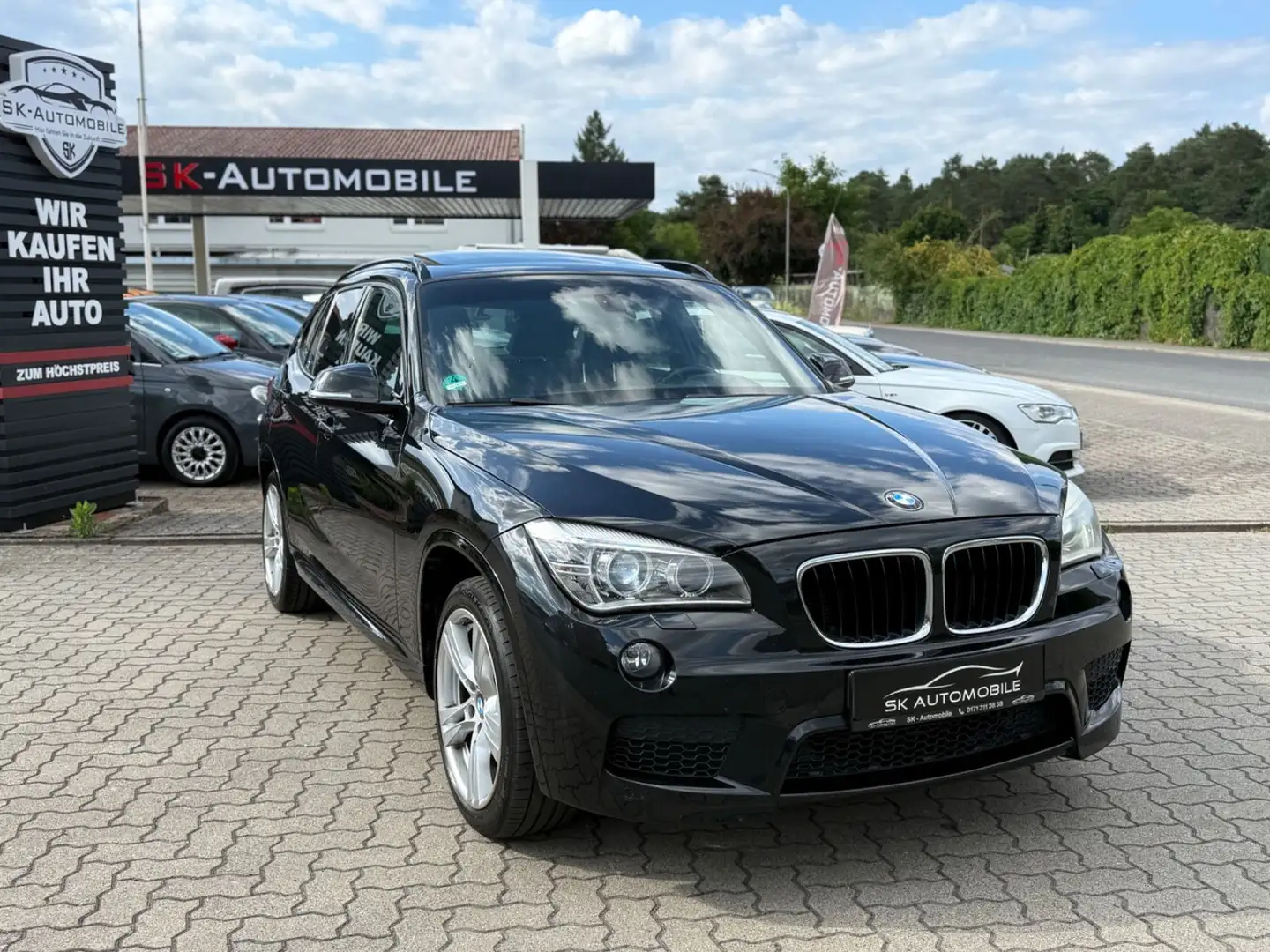 BMW X1 xDrive M-Paket 1.HAND-PANO-RFK-H&K-LEDER-XENO Negro - 1
