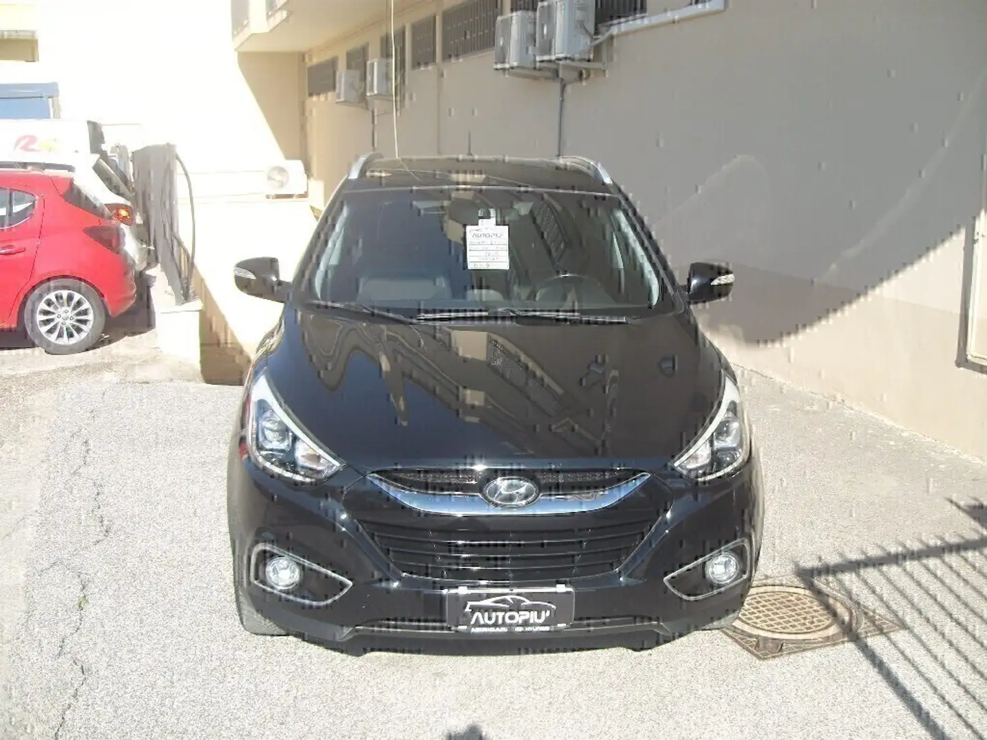 Hyundai iX35 2.0 CRDi 4WD Comfort Siyah - 2