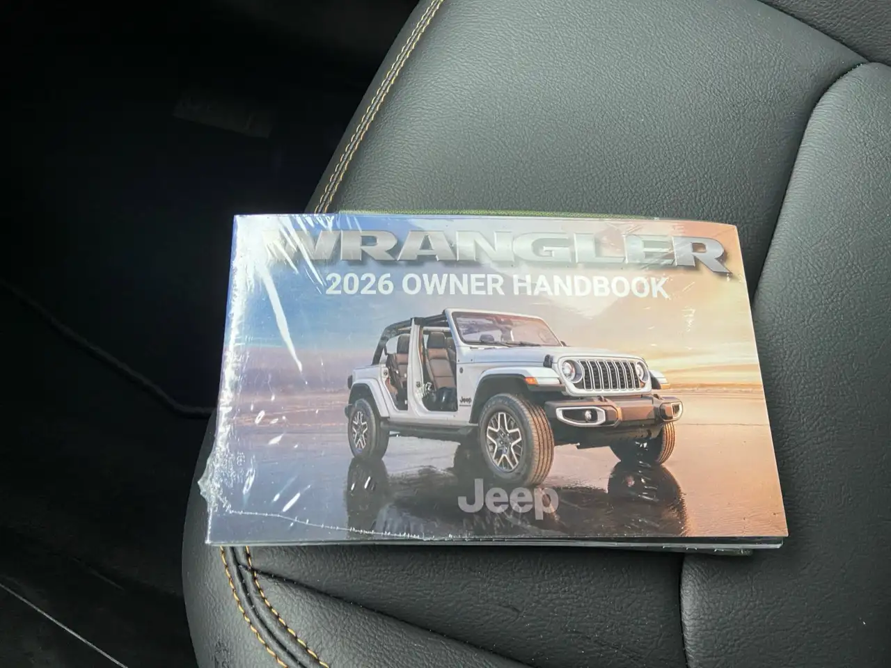 Jeep Wrangler снимка Jeep Wrangler