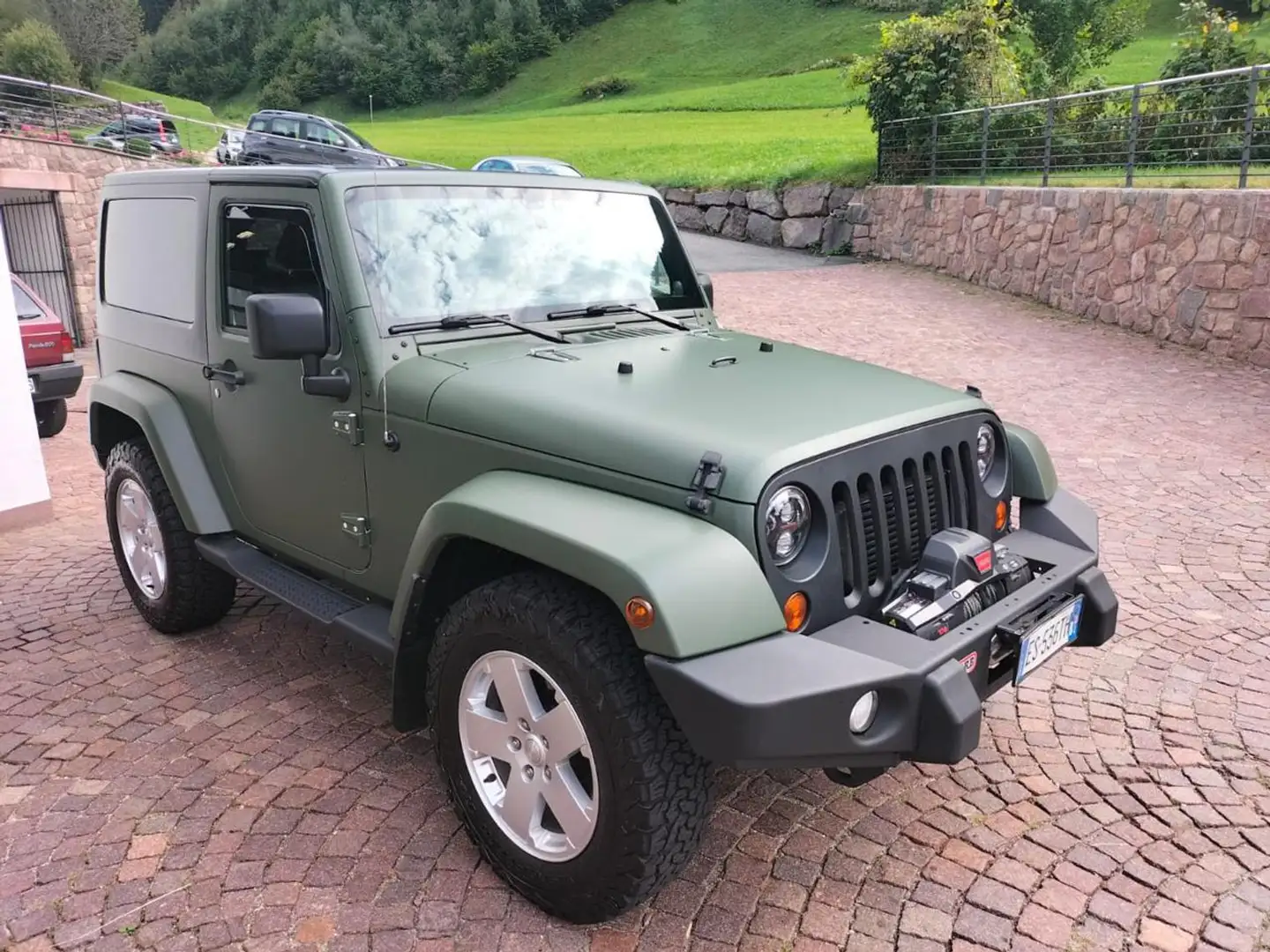 Jeep Wrangler 2.8 CRD DPF Sahara Auto Verde - 1