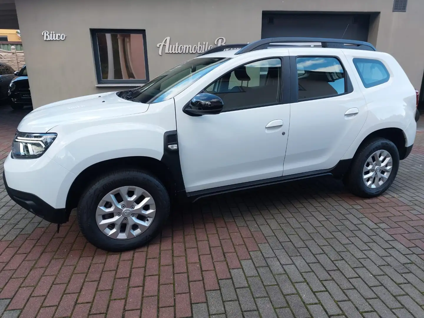 Dacia Duster 131PS+1.HD+AHK+TEMPOMAT+GARANTIE+TOP! Weiß - 2