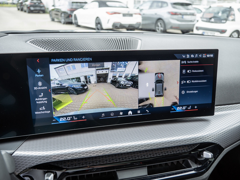 BMW 340 Mi xDrive Touring — photo 14