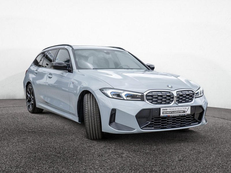 BMW 340 Mi xDrive Touring — photo 2