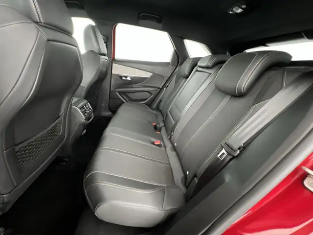 Peugeot 3008 view 8