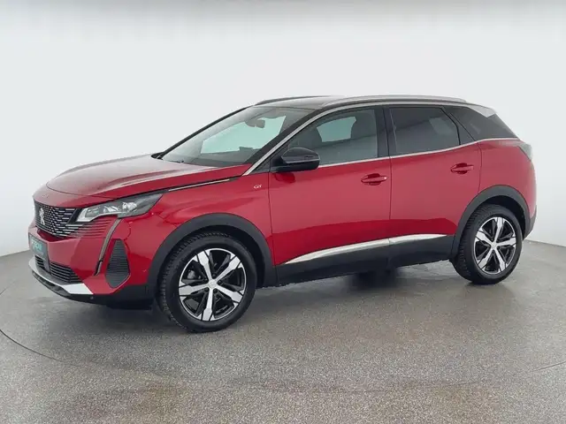 Peugeot 3008 view 3