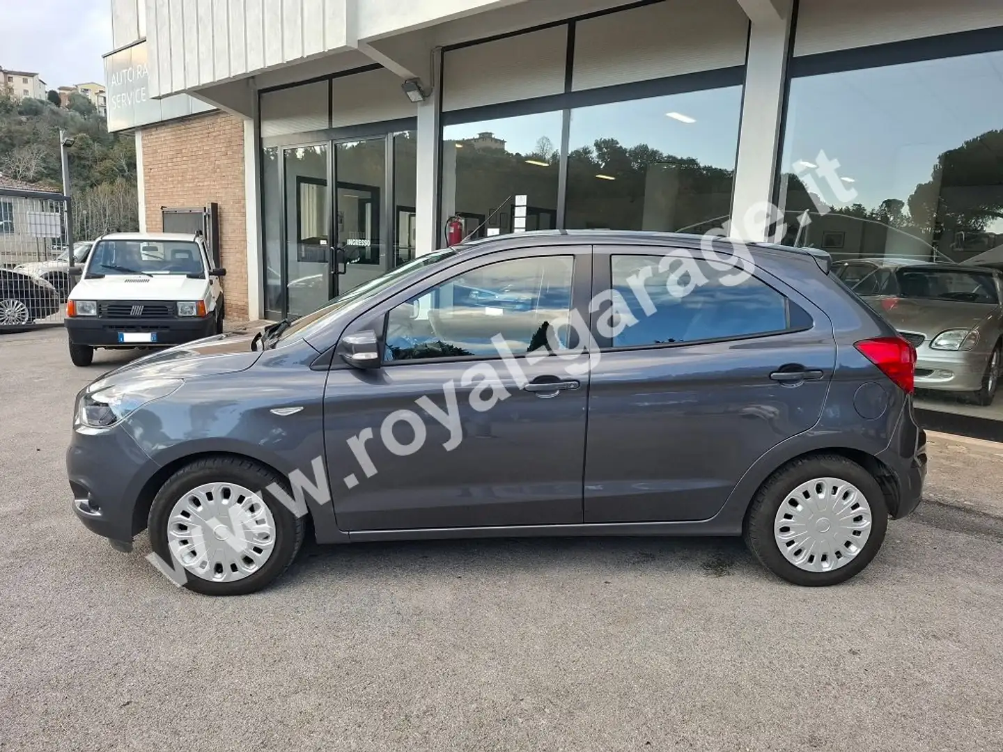 Ford Ka/Ka+ 1.2 85 cv Ultimate (UNIPROPRIETARIO - 22.000 km) Grigio - 2