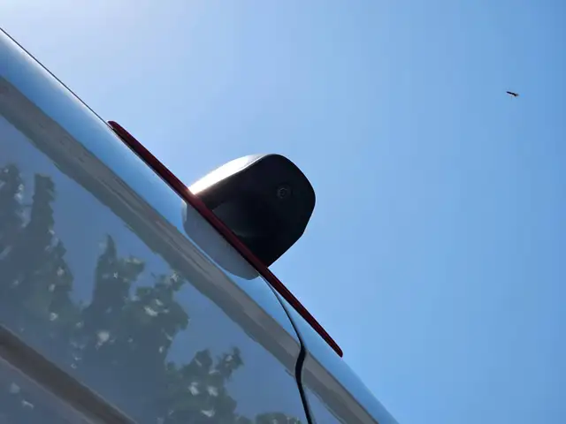 Mercedes-Benz Sprinter view 9