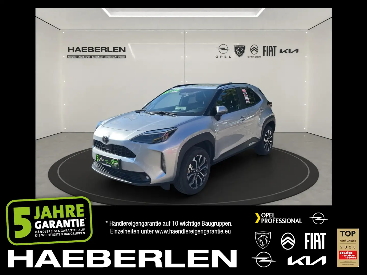 Toyota Yaris Cross 1.5 Team DE *ACC*LED*Kamera*NAVI*SHZ* Zilver - 1