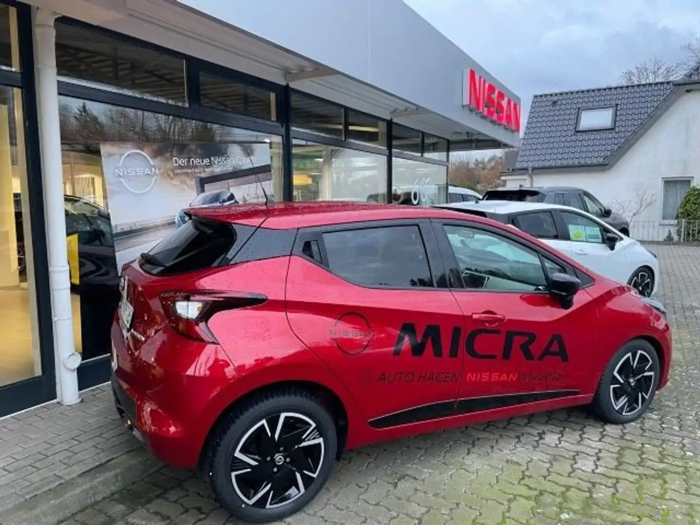 Nissan Micra 1.0 IG-T N-Design Ganzjahresreifen Einpark Red - 2