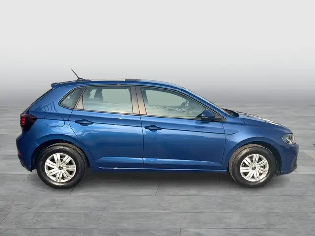 Volkswagen Polo view 6