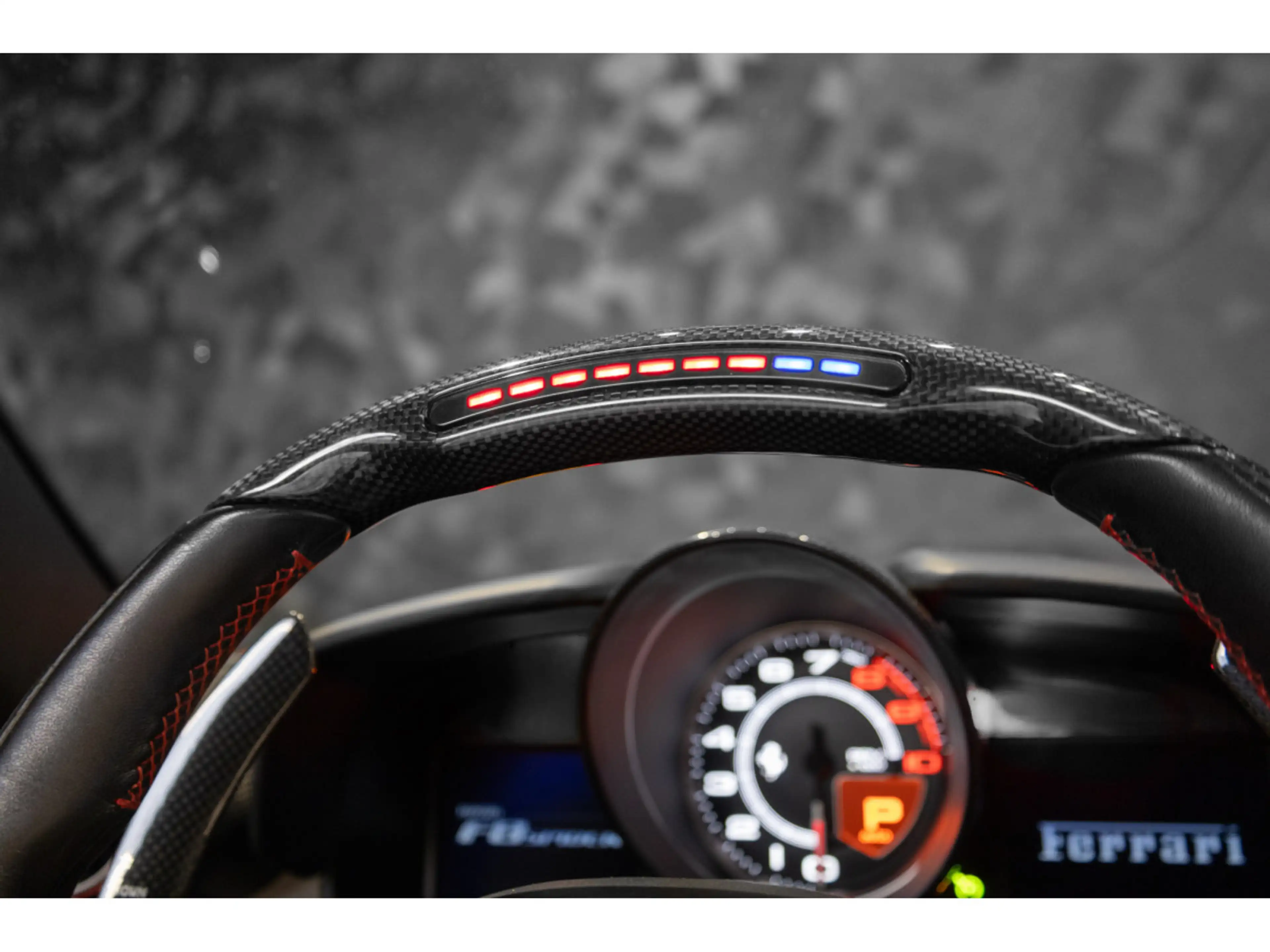 Ferrari F8 Spider V8 BI-TURBO - Rosso Corsa — photo 15