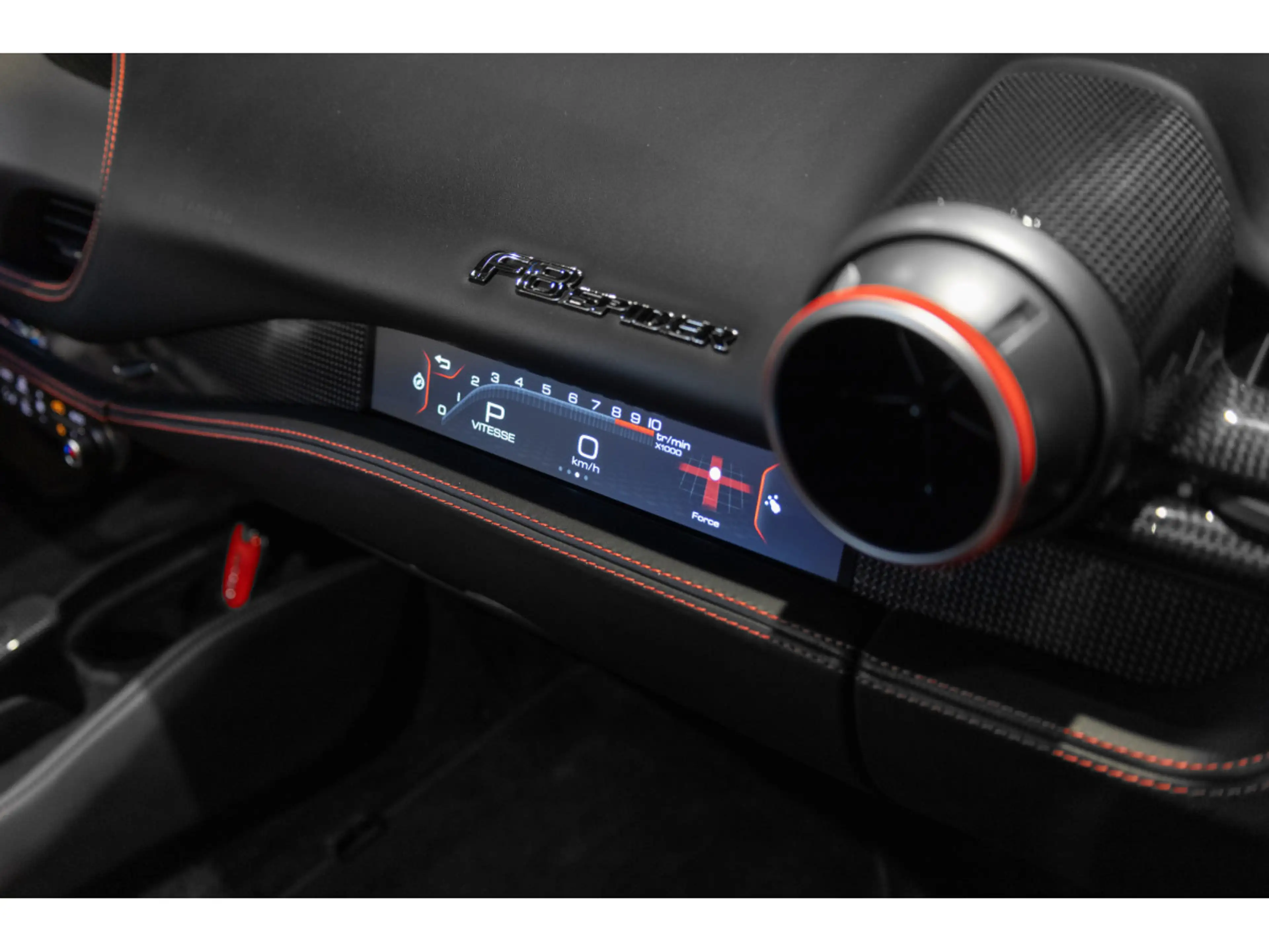 Ferrari F8 Spider V8 BI-TURBO - Rosso Corsa — photo 10