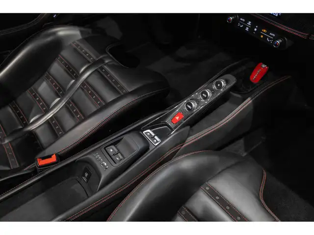 Ferrari F8 Spider view 14