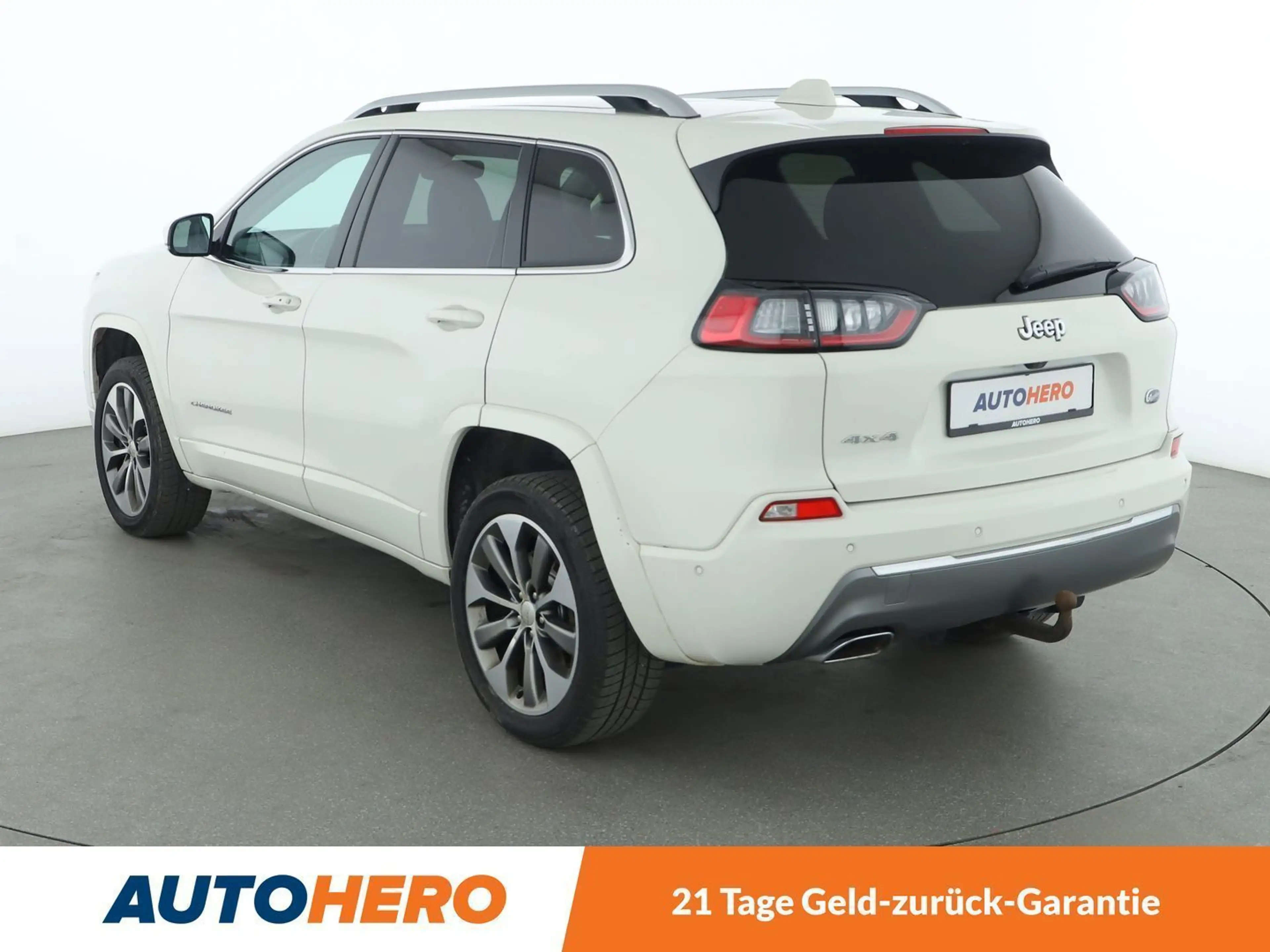 Jeep Cherokee 2.2 M-Jet Overland 4WD *NAVI*ACC*LIM*CAM* — photo 4