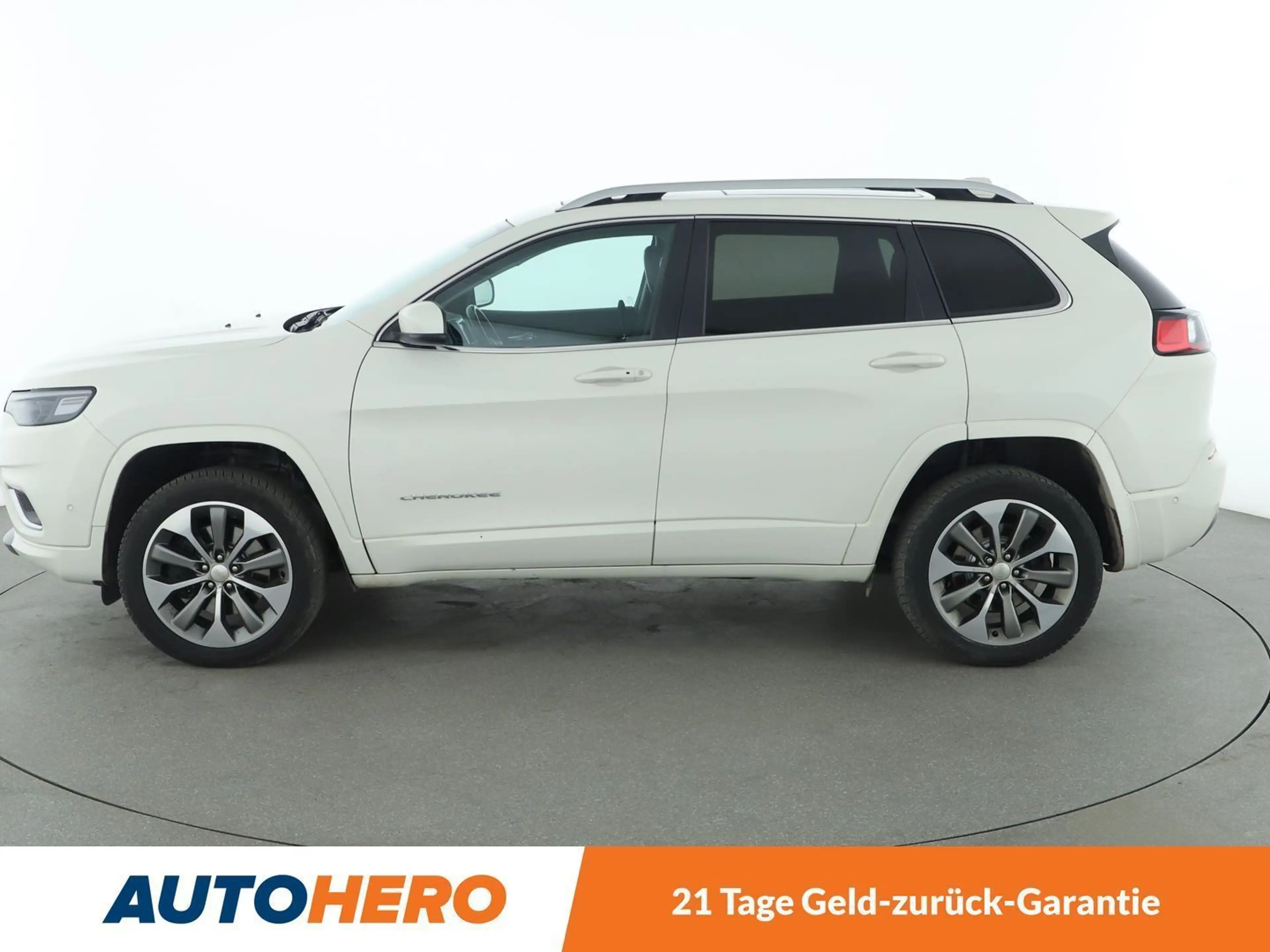 Jeep Cherokee 2.2 M-Jet Overland 4WD *NAVI*ACC*LIM*CAM* — photo 3